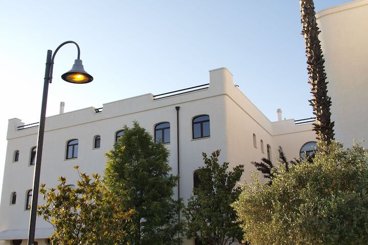 Hotel 59 of 63