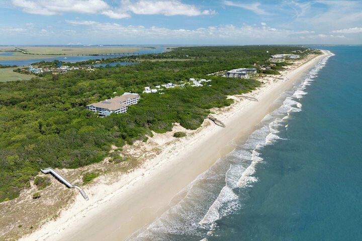 Beach/ocean view