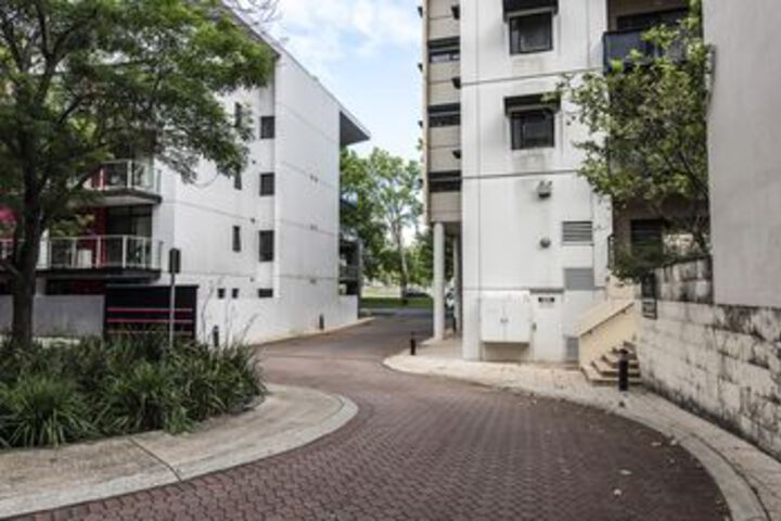 Property Grounds 192 of 208