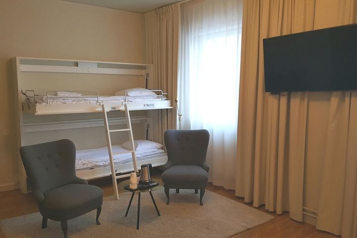 Room 31 of 141