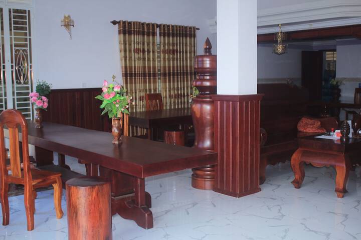 Hotel Interior 4 of 36