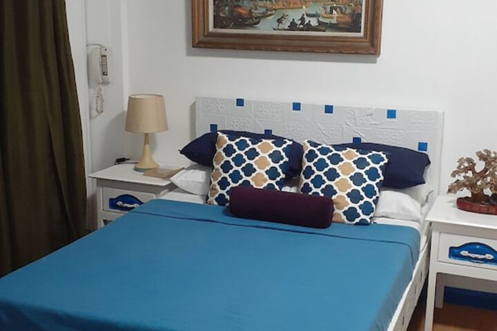 Room 5 of 39
