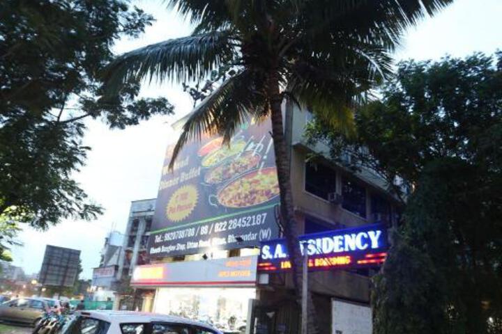 Hotel Sa Residency