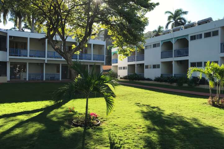Hotel Entry