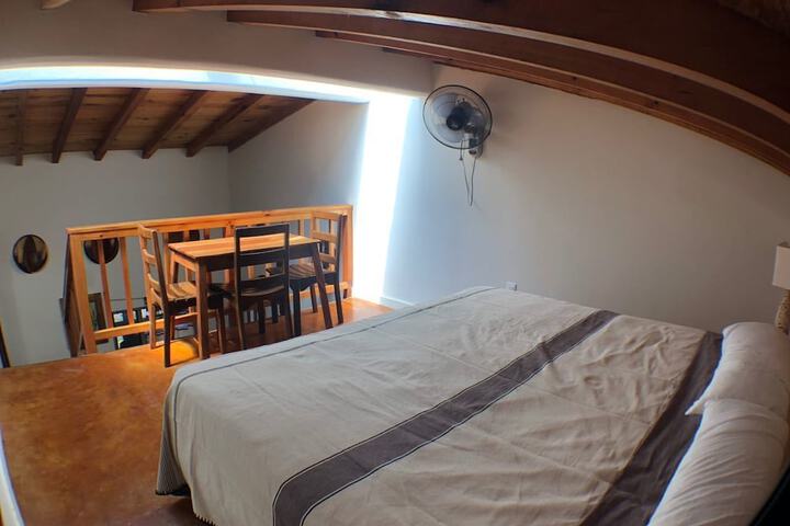 Room 12 of 138