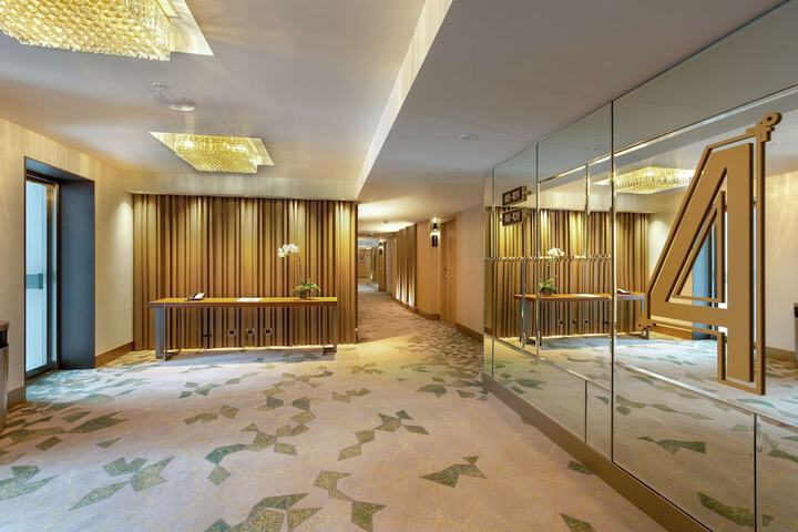 Guest Lobby