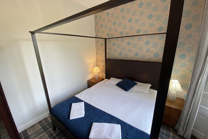 Room 36 of 72