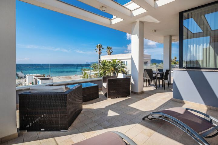 Terrace/Patio 106 of 114