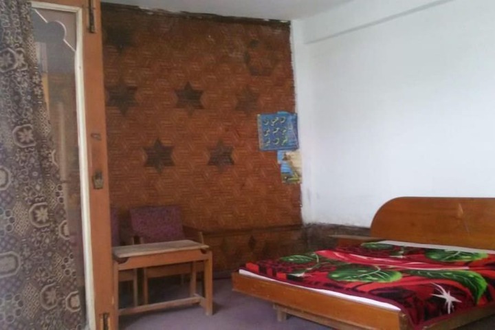 Room 15 of 20
