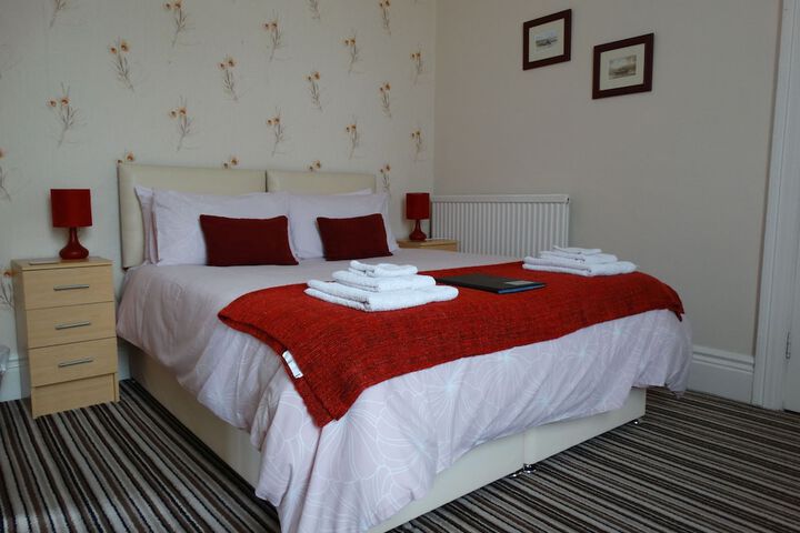 Room 10 of 40