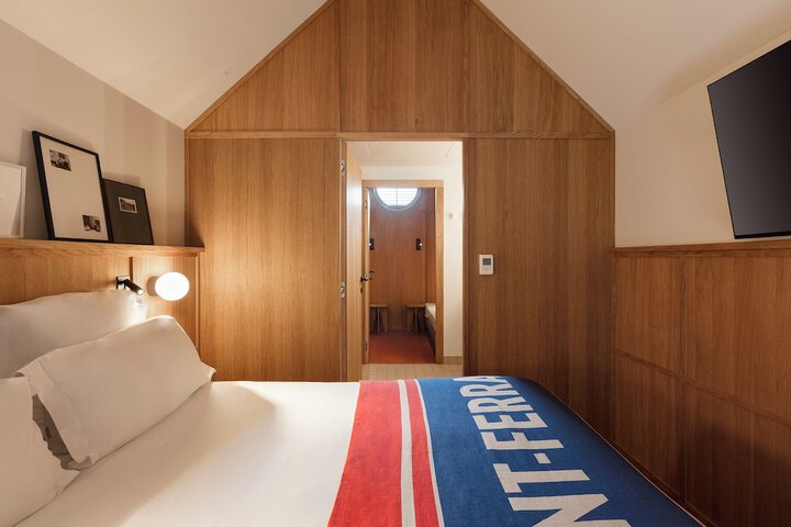 Room 31 of 71