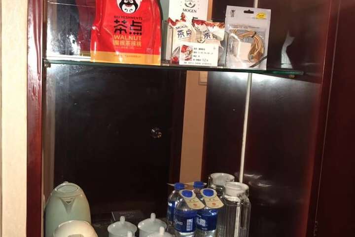 Room amenity