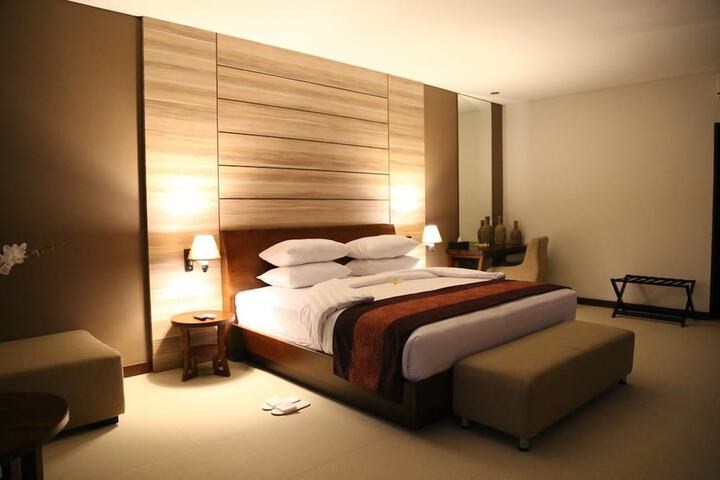 Room 25 of 67
