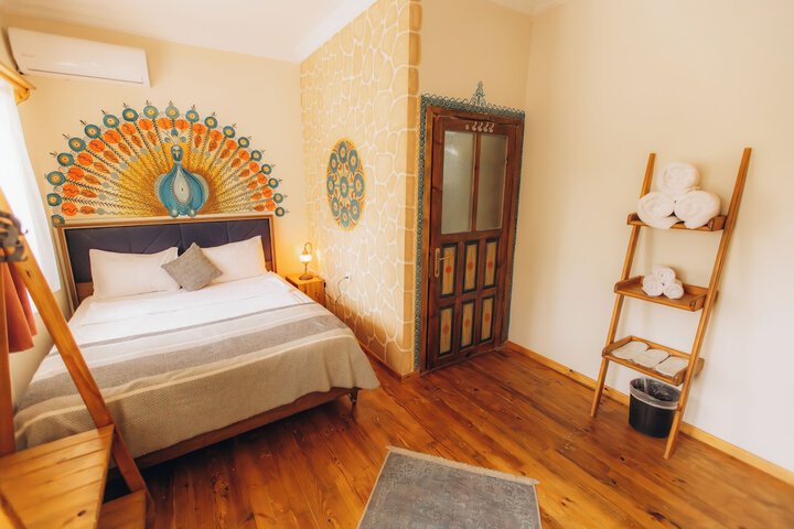Room 21 of 39