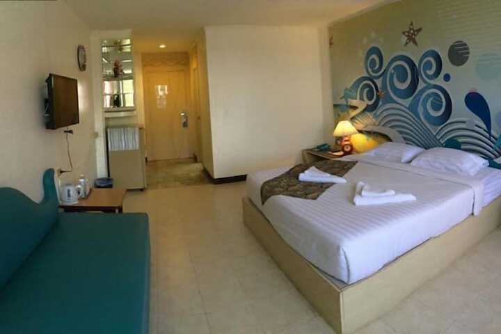 Room 62 of 147