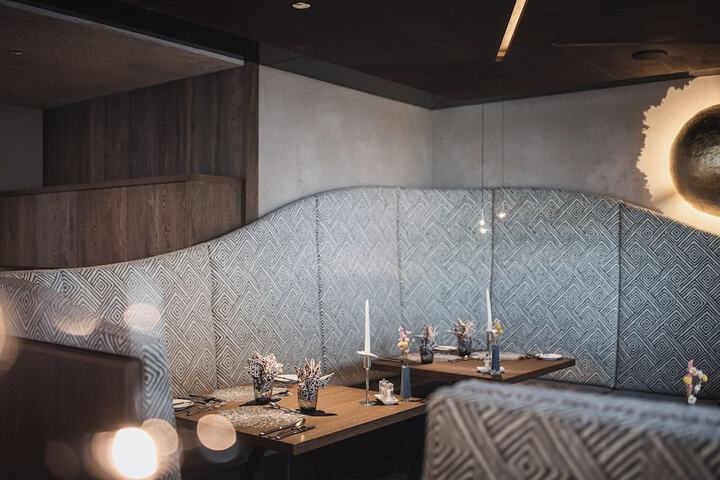 Dining 100 of 130