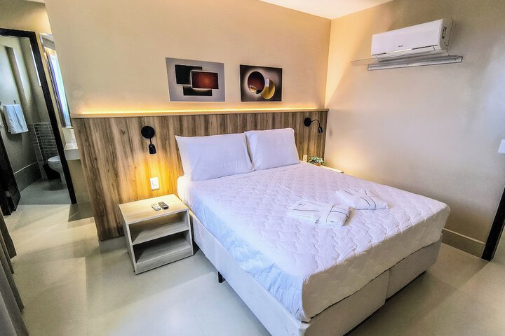 Room 13 of 67