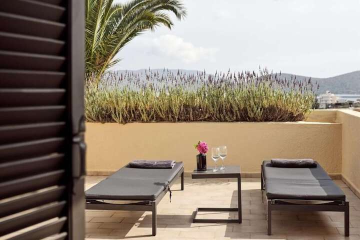 Terrace/Patio 34 of 66