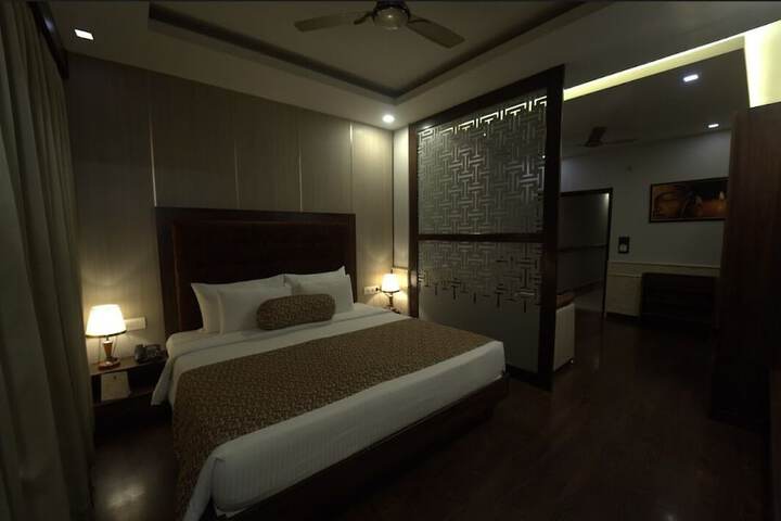 Room 18 of 68