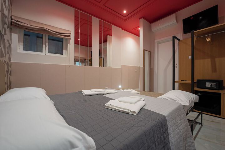 Room 57 of 309