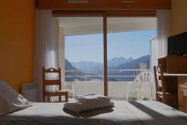 Room 7 of 44