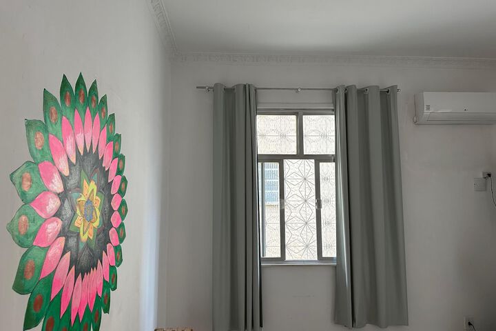 Room 30 of 77