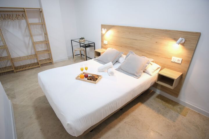 Room 4 of 41