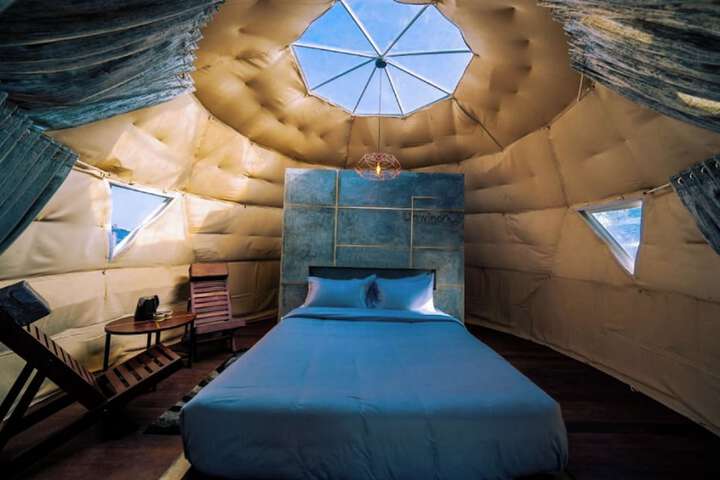 Room 8 of 25