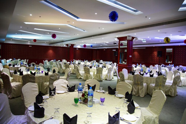 Ballroom/Hall 59 of 62