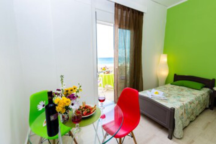 Room 47 of 63