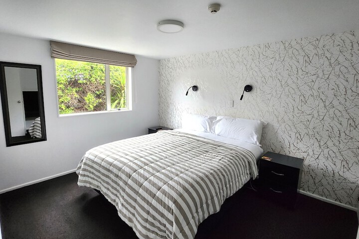 Room 19 of 55