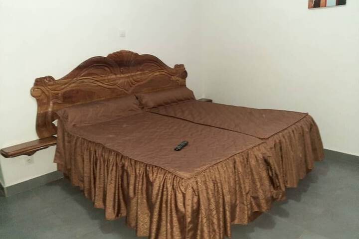Room 3 of 13