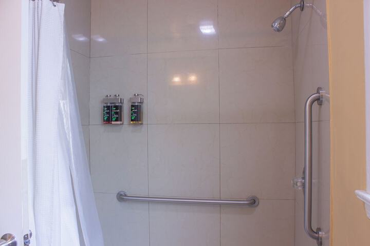Room 45 of 71