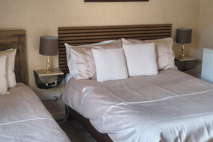 Room 118 of 184