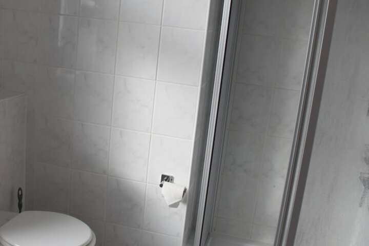 Room 19 of 29