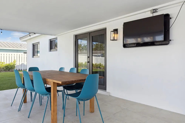 Terrace/Patio 7 of 23