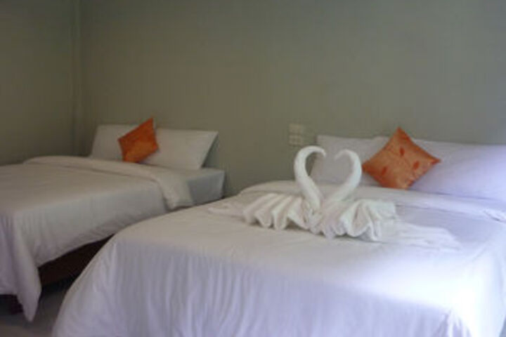 Room 16 of 22