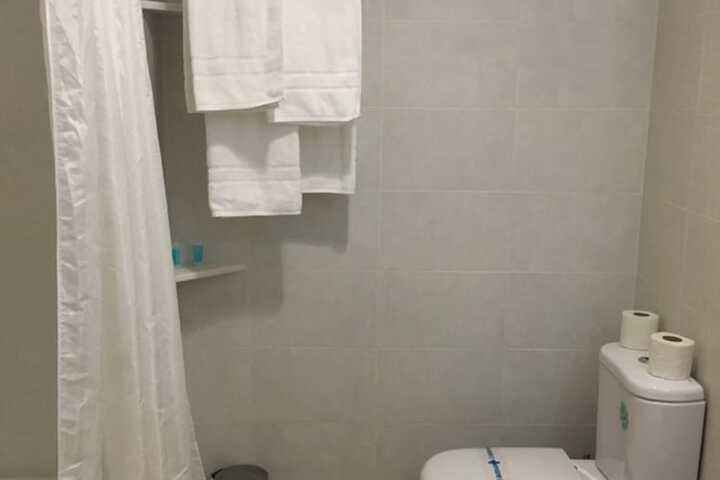 Room 48 of 63