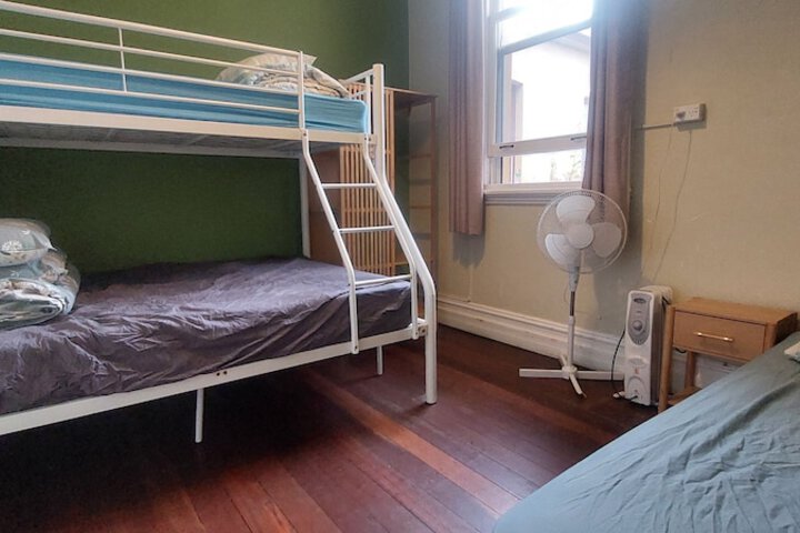 Room 26 of 52