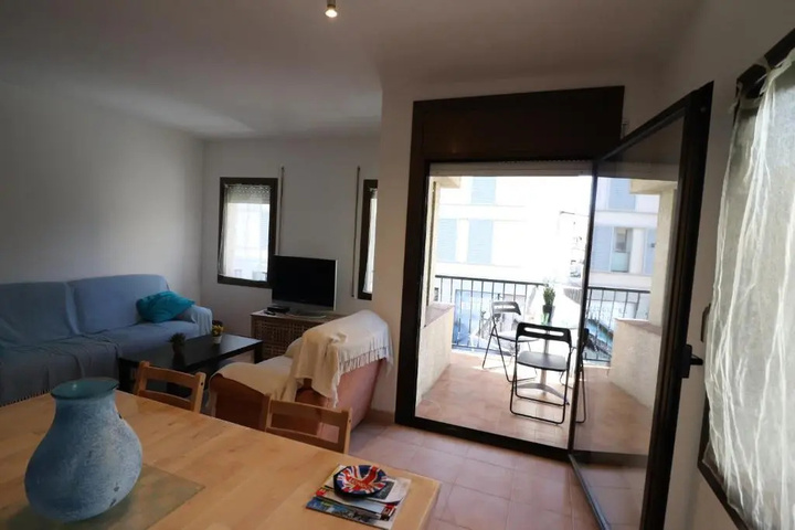 Room 2 of 19
