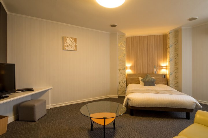 Room 22 of 127
