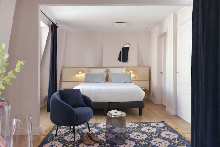 Room 50 of 780