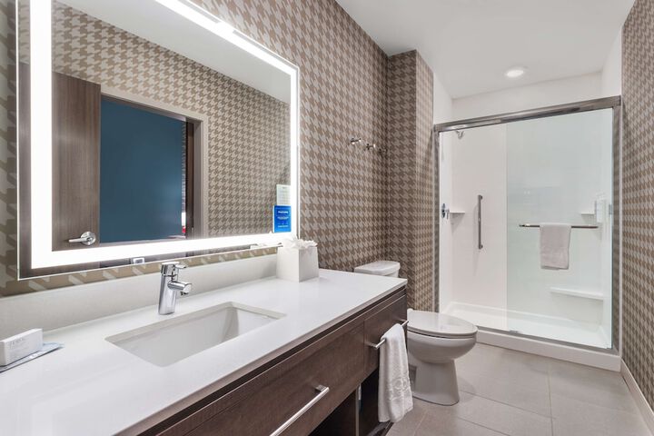 Bathroom shower
