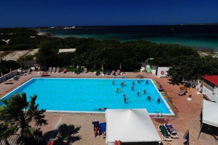 Pools & Facilities