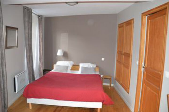 Room 15 of 53