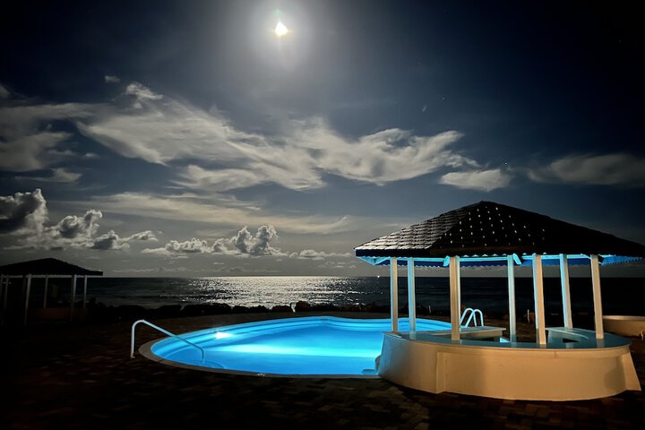 Pool 53 of 99