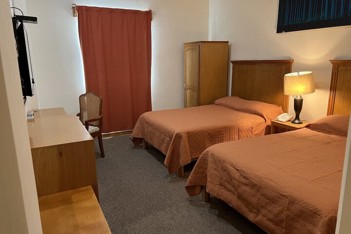 Room 22 of 46