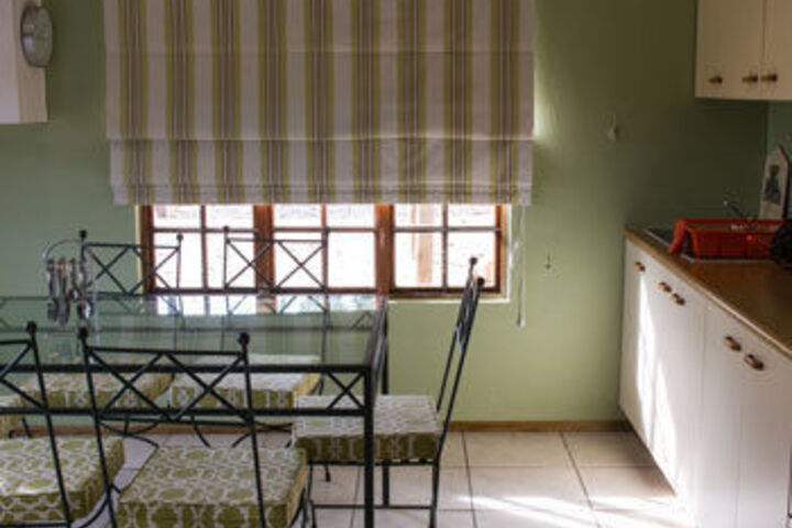 Room 15 of 27