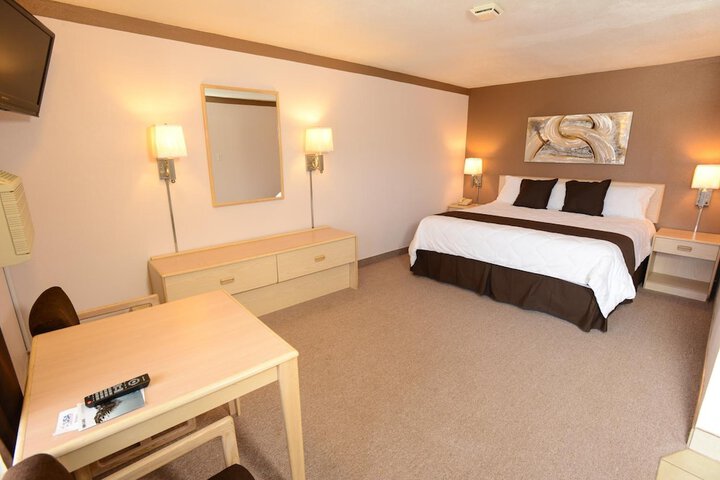 Room 18 of 31