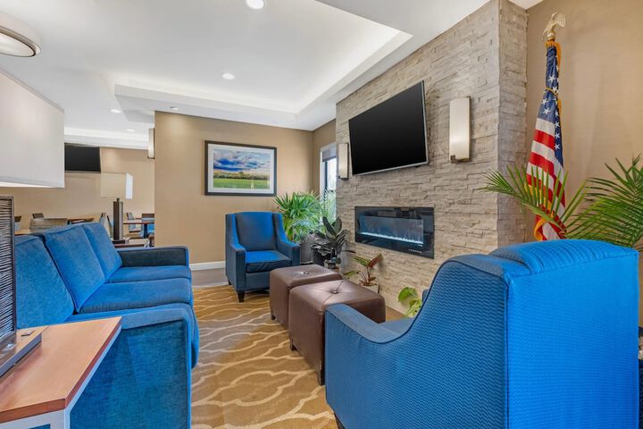 Lobby Entry
